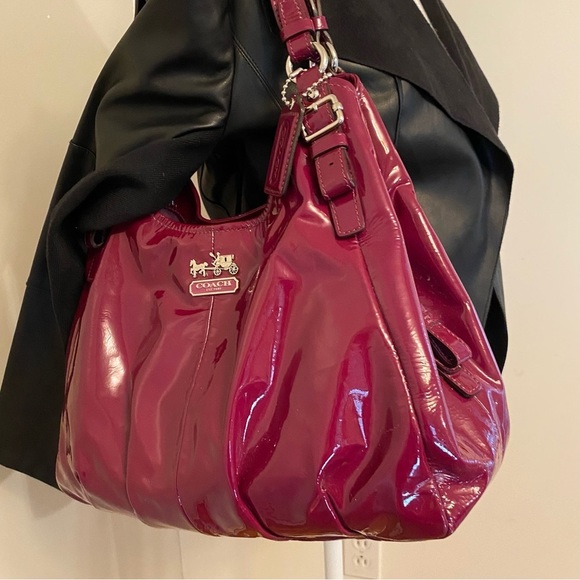 Pink coach bag pre owned good condition - Picture 1 of 5